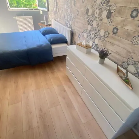 Evry Moon 70m2 Spacious And Bright Courcouronnes