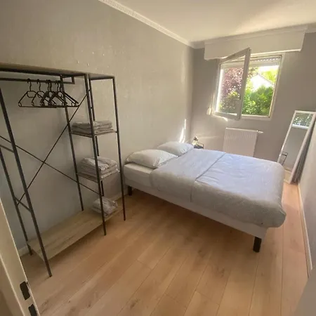 Evry Moon 70m2 Spacious And Bright Appartement