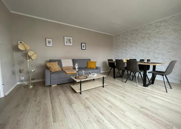 Evry Moon 70m2 Spacious And Bright Courcouronnes